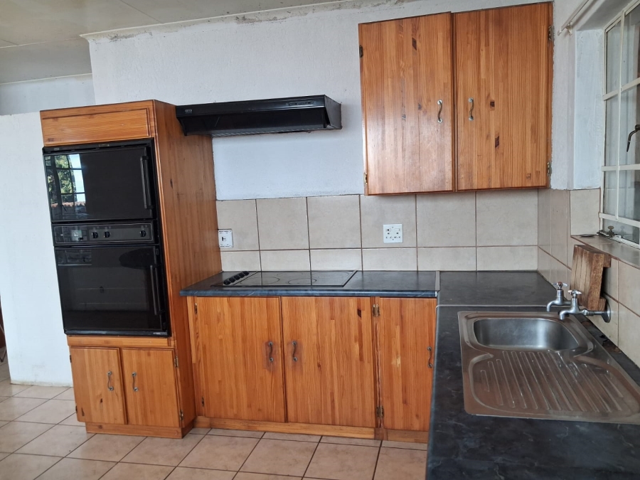 2 Bedroom Property for Sale in Nelspruit Ext 2 Mpumalanga