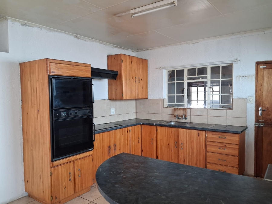 2 Bedroom Property for Sale in Nelspruit Ext 2 Mpumalanga