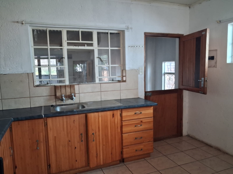 2 Bedroom Property for Sale in Nelspruit Ext 2 Mpumalanga