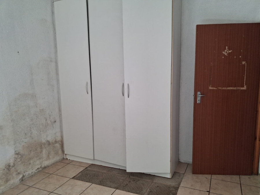 2 Bedroom Property for Sale in Nelspruit Ext 2 Mpumalanga