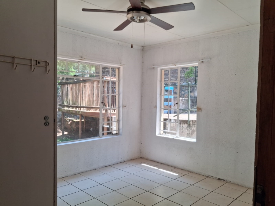 2 Bedroom Property for Sale in Nelspruit Ext 2 Mpumalanga