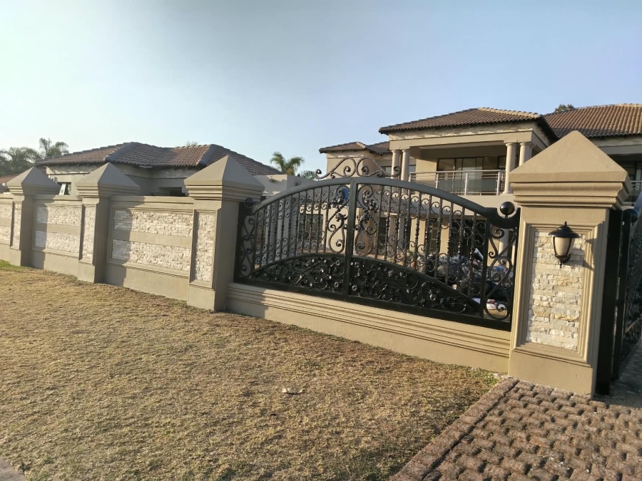 7 Bedroom Property for Sale in Reyno Ridge Mpumalanga