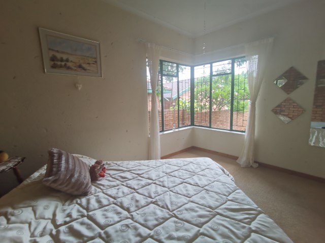 To Let 2 Bedroom Property for Rent in West Acres Mpumalanga