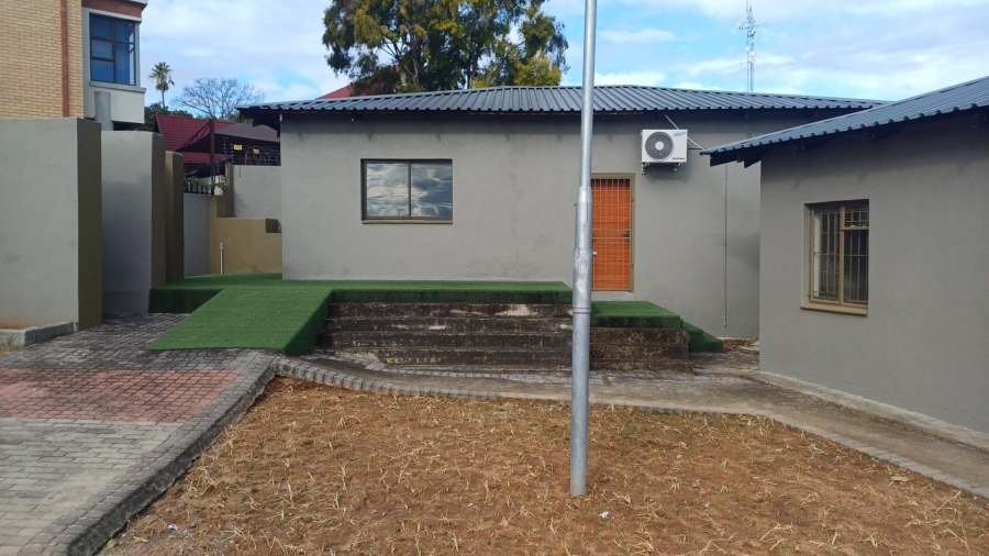 To Let commercial Property for Rent in Sonheuwel Mpumalanga
