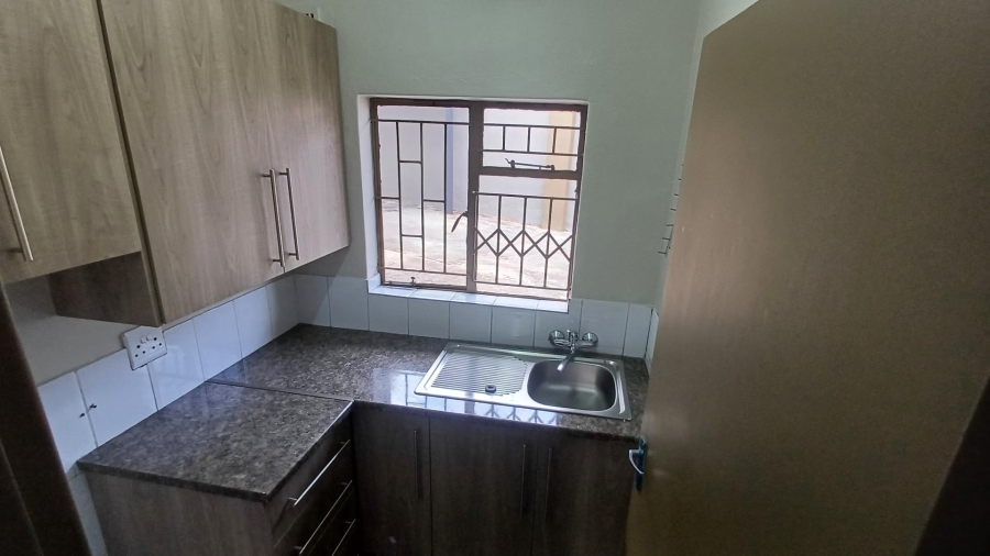 To Let commercial Property for Rent in Sonheuwel Mpumalanga