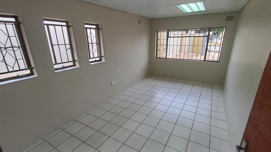 To Let commercial Property for Rent in Sonheuwel Mpumalanga