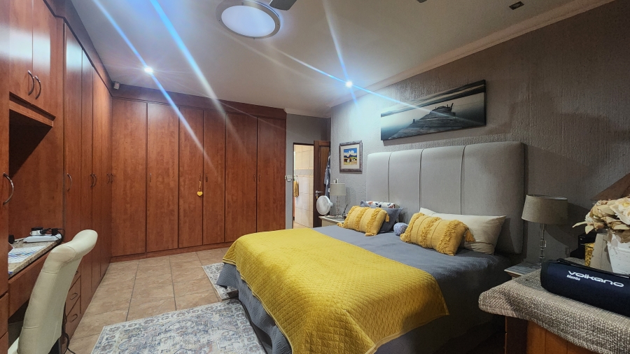 3 Bedroom Property for Sale in Stonehenge Ext 7 Mpumalanga