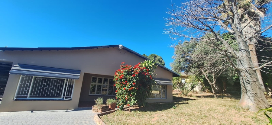 To Let 3 Bedroom Property for Rent in Nelspruit Ext 11 Mpumalanga