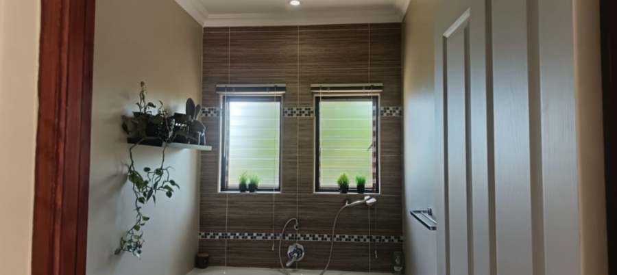 5 Bedroom Property for Sale in Wild Fig Country Estate Mpumalanga