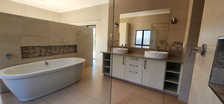 3 Bedroom Property for Sale in The Rest Nature Estate Mpumalanga