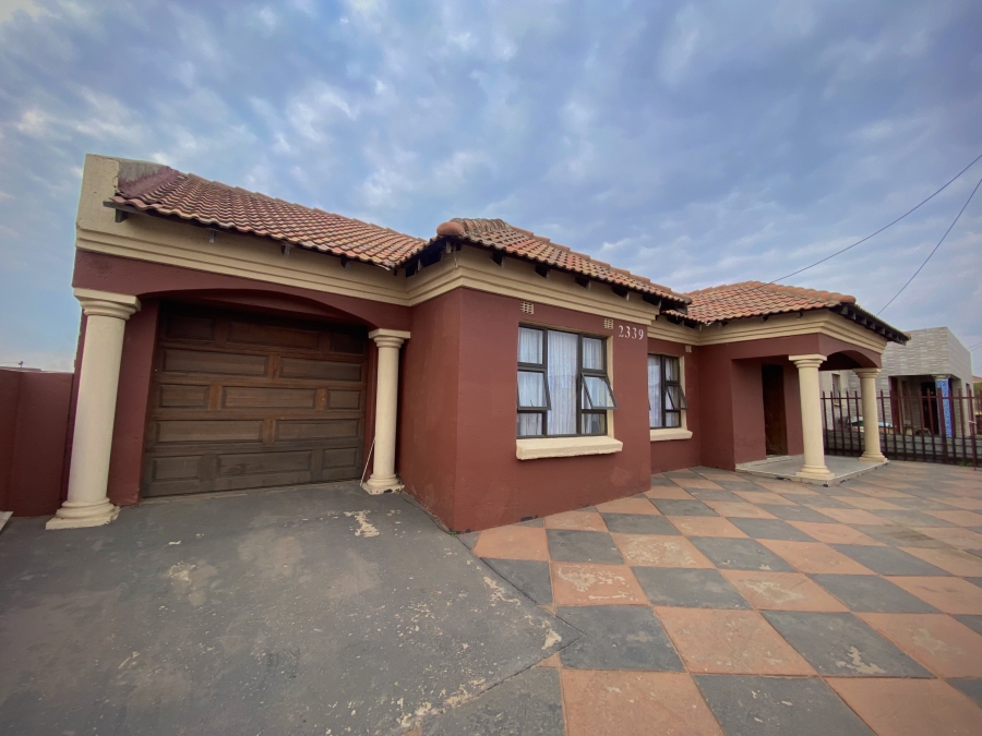 3 Bedroom Property for Sale in Thubelihle Mpumalanga
