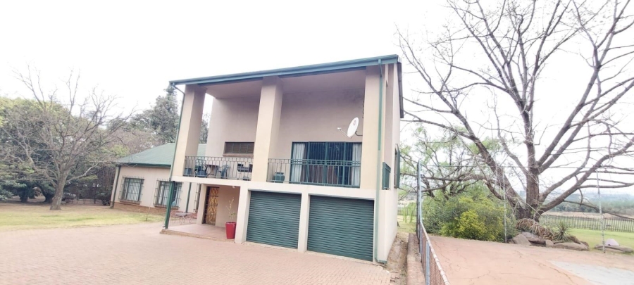 4 Bedroom Property for Sale in Jackaroo A H Mpumalanga