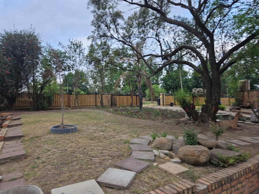 4 Bedroom Property for Sale in Jackaroo A H Mpumalanga