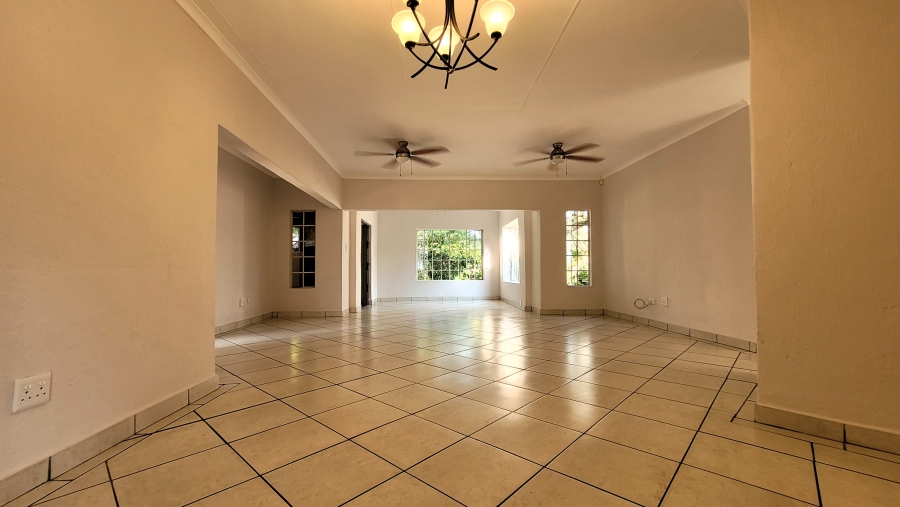 3 Bedroom Property for Sale in Stonehenge Mpumalanga