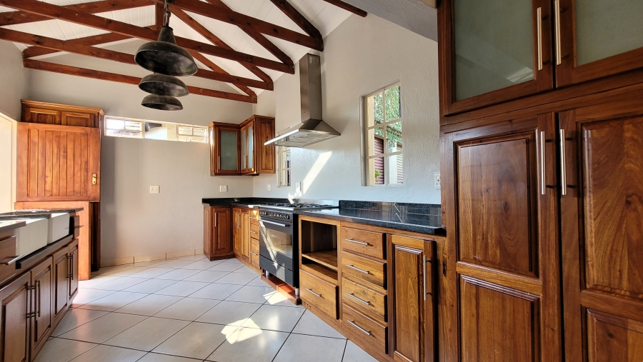 3 Bedroom Property for Sale in Stonehenge Mpumalanga