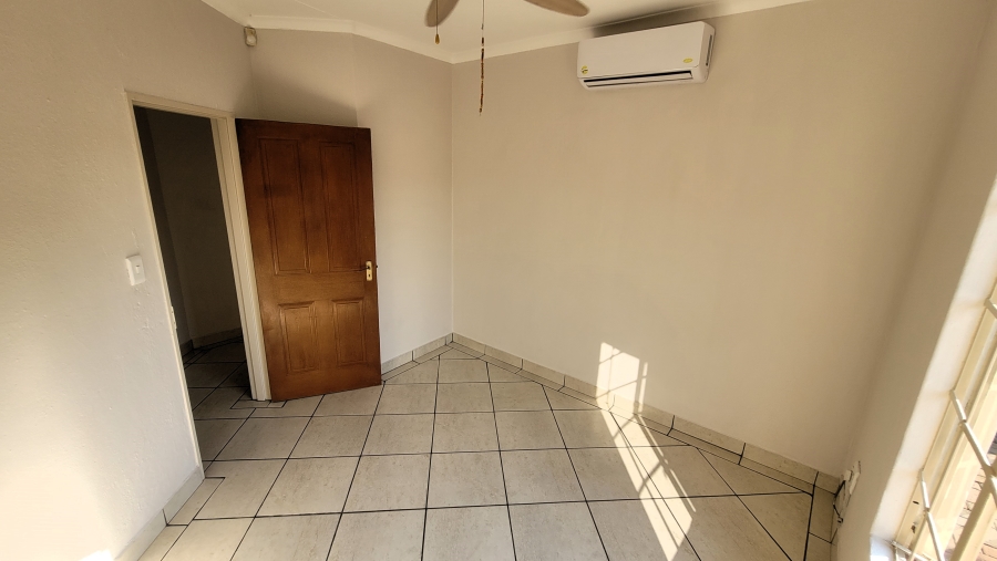 3 Bedroom Property for Sale in Stonehenge Mpumalanga