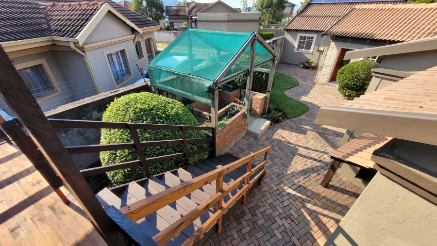 3 Bedroom Property for Sale in Stonehenge Mpumalanga