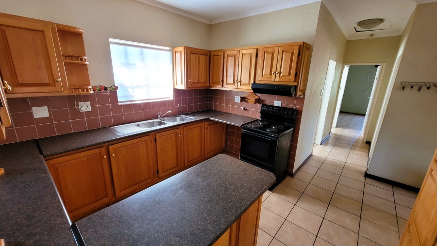 3 Bedroom Property for Sale in Stonehenge Mpumalanga