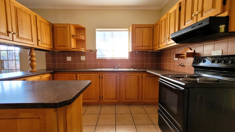 3 Bedroom Property for Sale in Stonehenge Mpumalanga