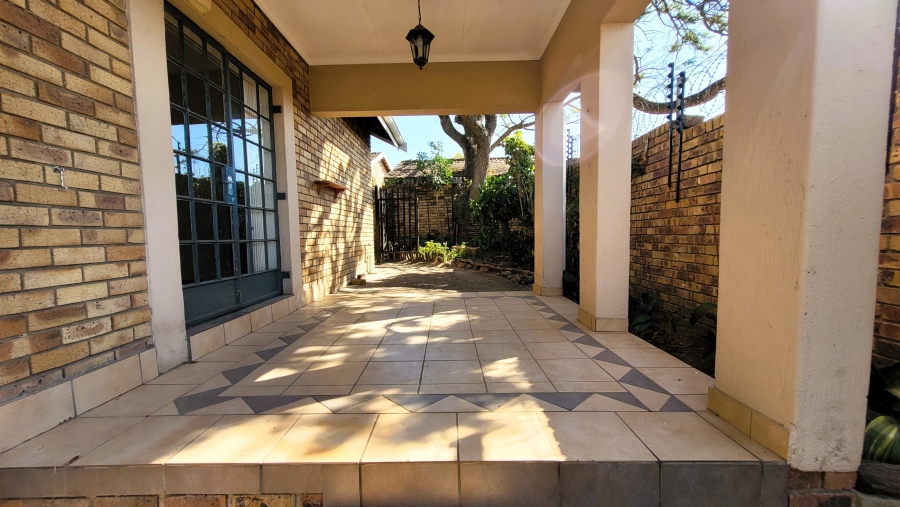 3 Bedroom Property for Sale in Stonehenge Mpumalanga