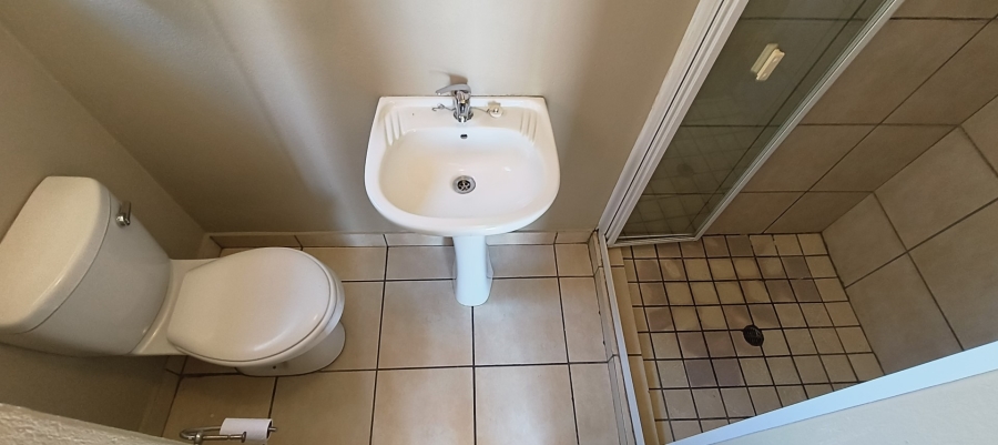 To Let 2 Bedroom Property for Rent in Nelspruit Mpumalanga