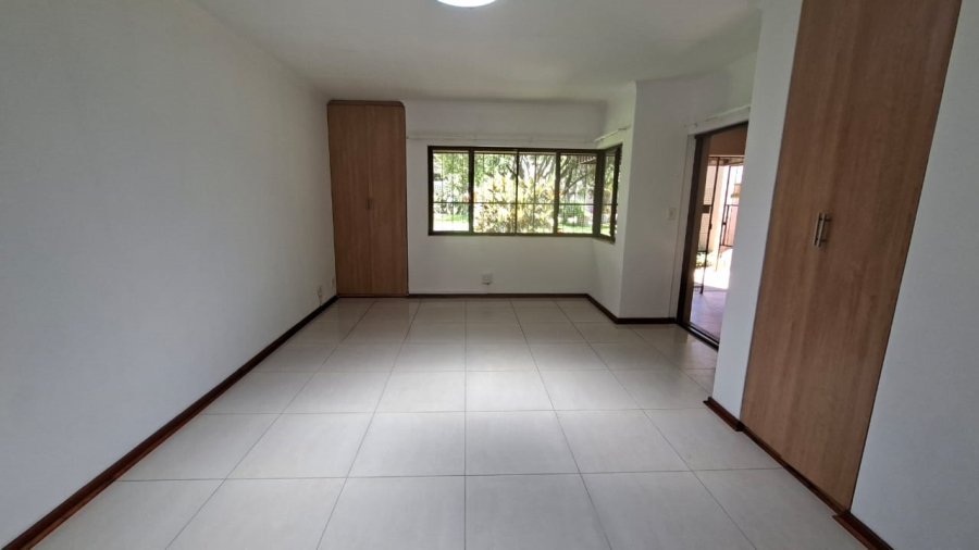 1 Bedroom Property for Sale in West Acres Mpumalanga