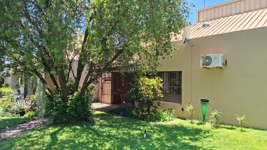 1 Bedroom Property for Sale in West Acres Mpumalanga