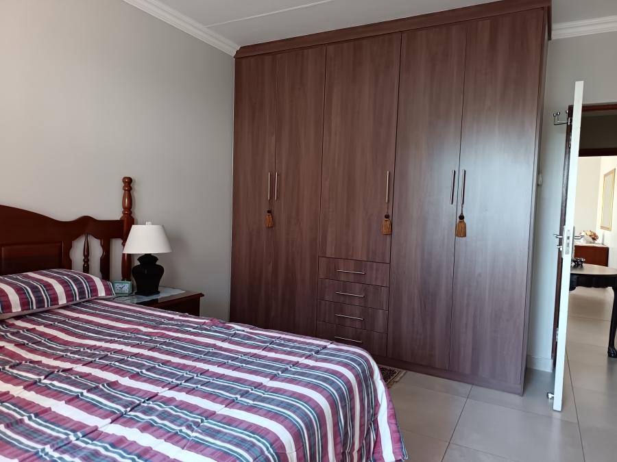 2 Bedroom Property for Sale in Kruinpark Mpumalanga