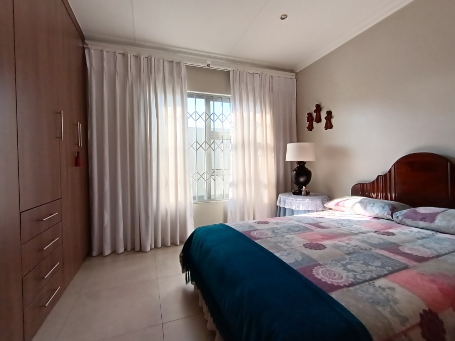 2 Bedroom Property for Sale in Kruinpark Mpumalanga