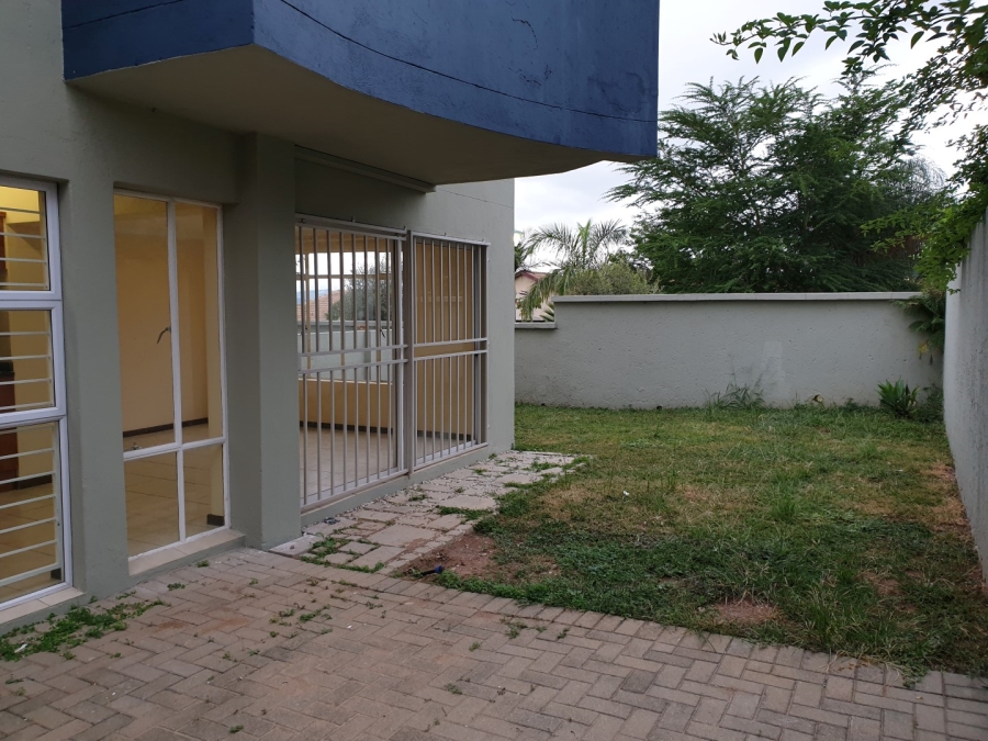 2 Bedroom Property for Sale in Nelspruit Ext 37 Mpumalanga