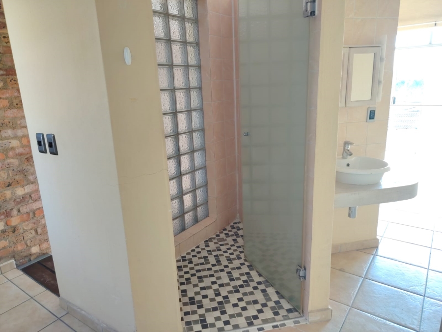 To Let 1 Bedroom Property for Rent in West Acres Mpumalanga