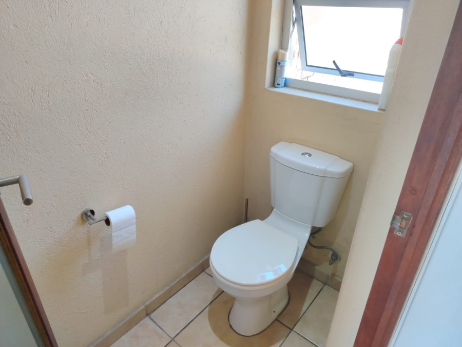 To Let 1 Bedroom Property for Rent in West Acres Mpumalanga
