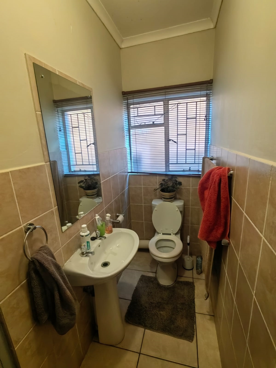 2 Bedroom Property for Sale in Ermelo Mpumalanga