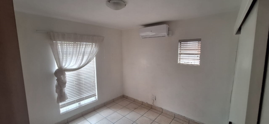To Let 2 Bedroom Property for Rent in Nelspruit Ext 29 Mpumalanga
