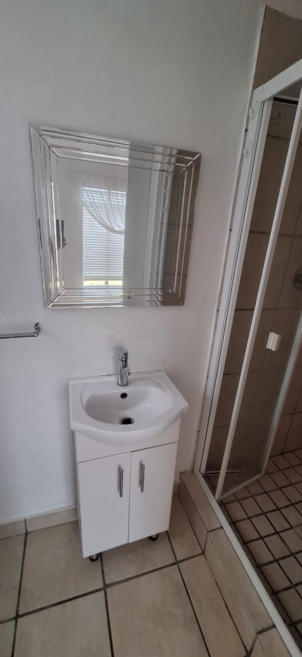 To Let 2 Bedroom Property for Rent in Nelspruit Ext 29 Mpumalanga