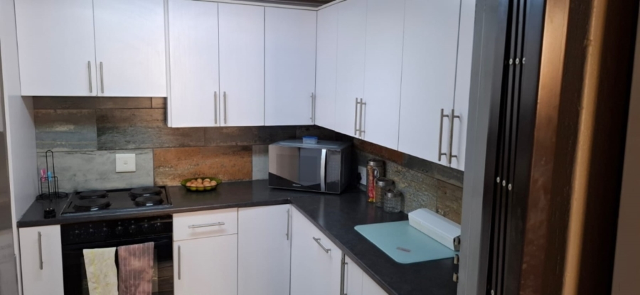 2 Bedroom Property for Sale in White River Ext 3 Mpumalanga