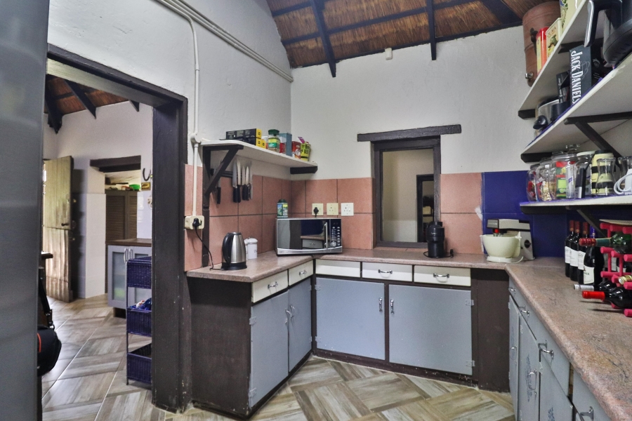 7 Bedroom Property for Sale in White River Mpumalanga