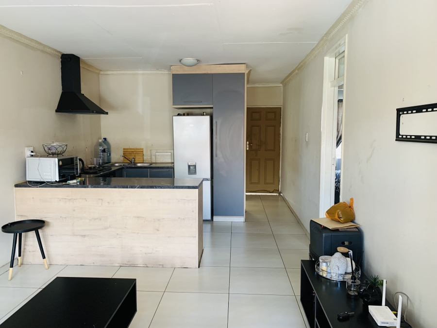 2 Bedroom Property for Sale in Mountain View Mpumalanga