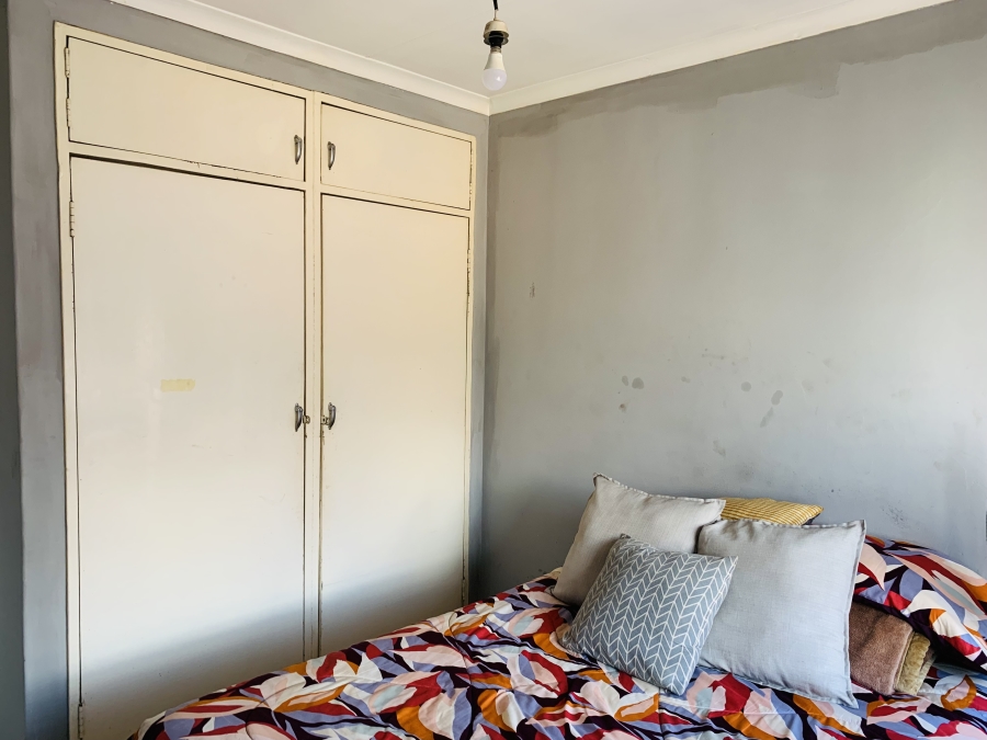 2 Bedroom Property for Sale in Mountain View Mpumalanga