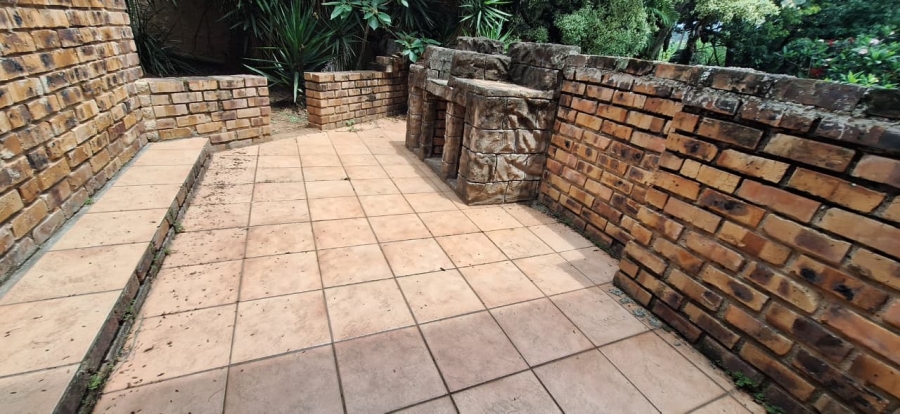 1 Bedroom Property for Sale in Sonheuwel Mpumalanga