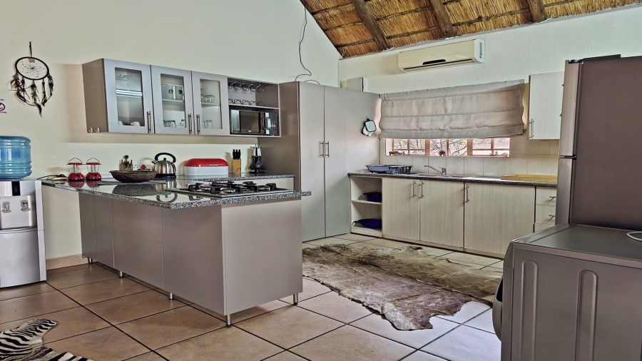 2 Bedroom Property for Sale in Marloth Park Mpumalanga