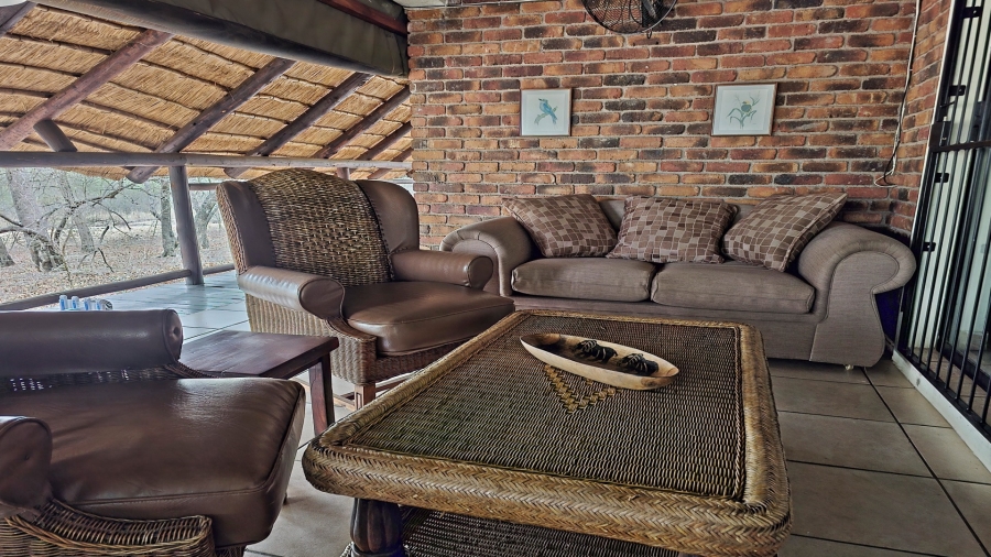 2 Bedroom Property for Sale in Marloth Park Mpumalanga