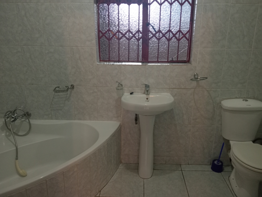 3 Bedroom Property for Sale in Schoongezicht Mpumalanga