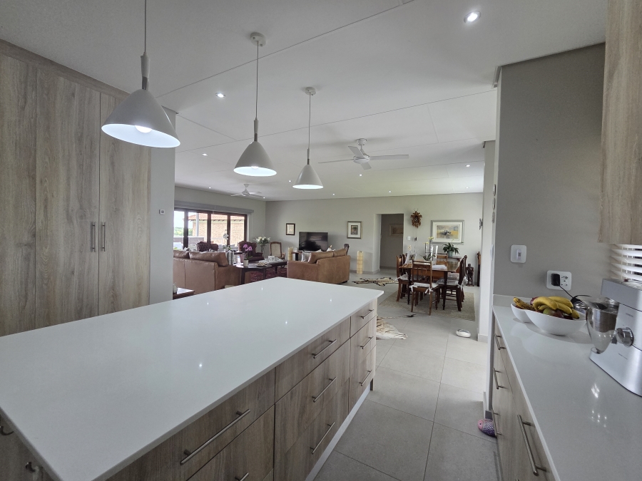 3 Bedroom Property for Sale in Bateleur Estate Mpumalanga