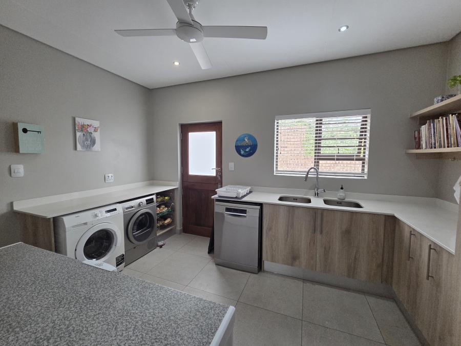 3 Bedroom Property for Sale in Bateleur Estate Mpumalanga