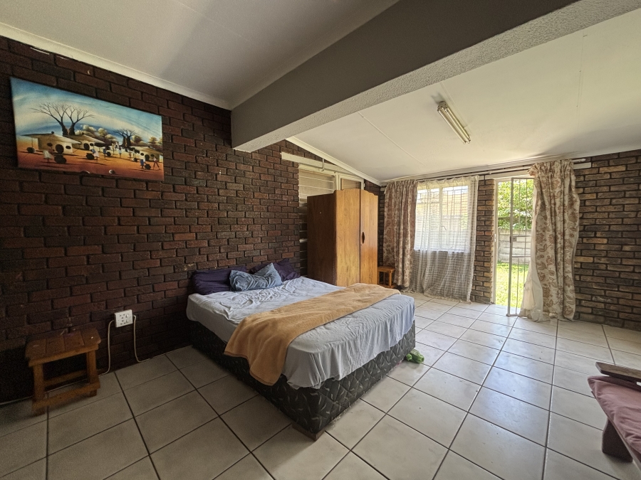 3 Bedroom Property for Sale in Die Heuwel Ext 4 Mpumalanga
