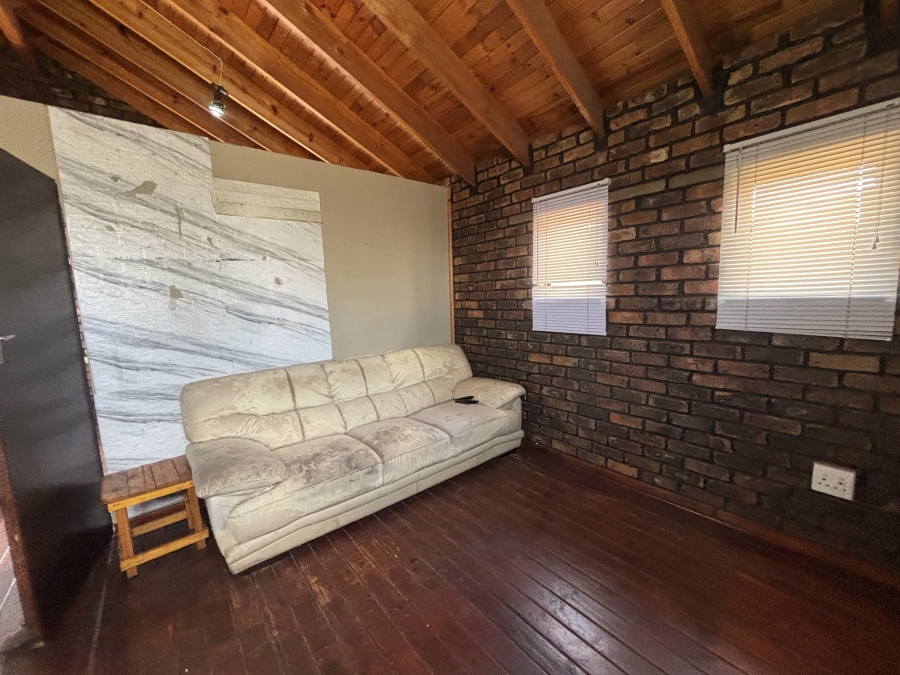 3 Bedroom Property for Sale in Die Heuwel Ext 4 Mpumalanga