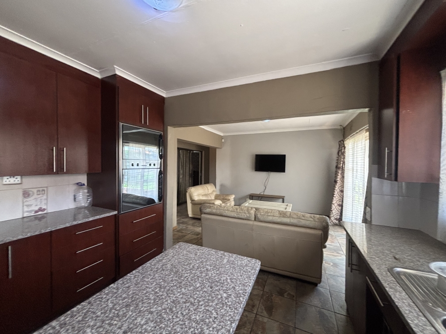 3 Bedroom Property for Sale in Die Heuwel Ext 4 Mpumalanga