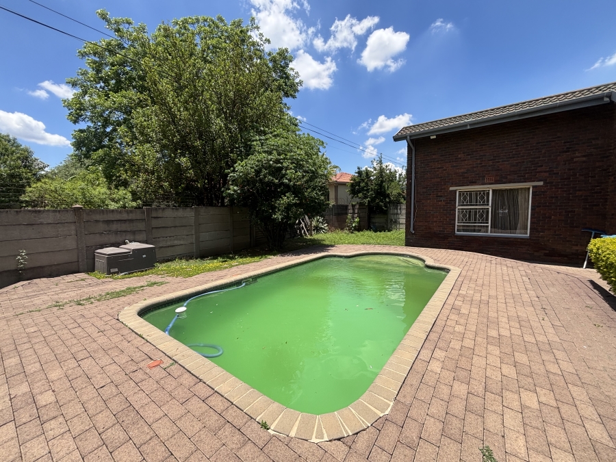 3 Bedroom Property for Sale in Die Heuwel Ext 4 Mpumalanga