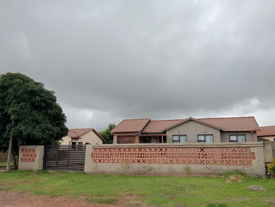 3 Bedroom Property for Sale in Tasbet Park Ext 1 Mpumalanga